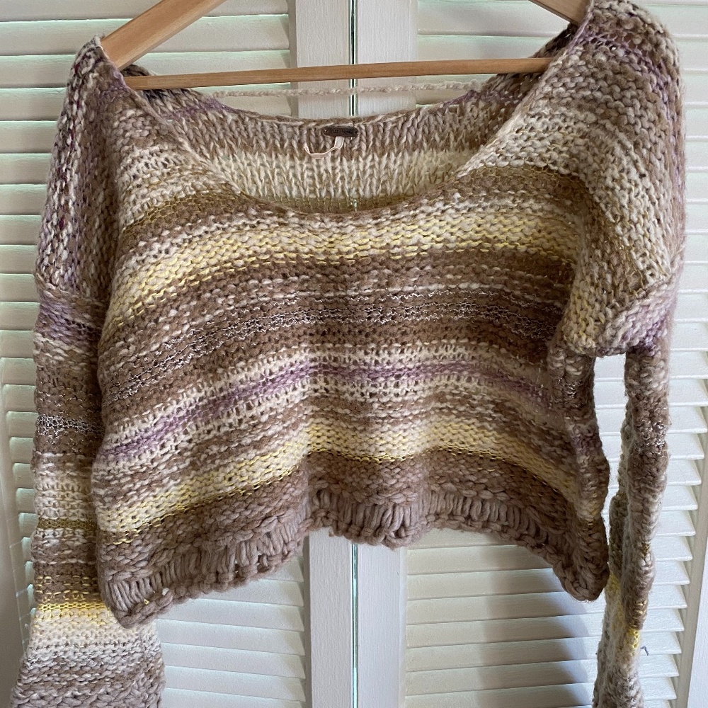 Free People Cropped Sweater Small